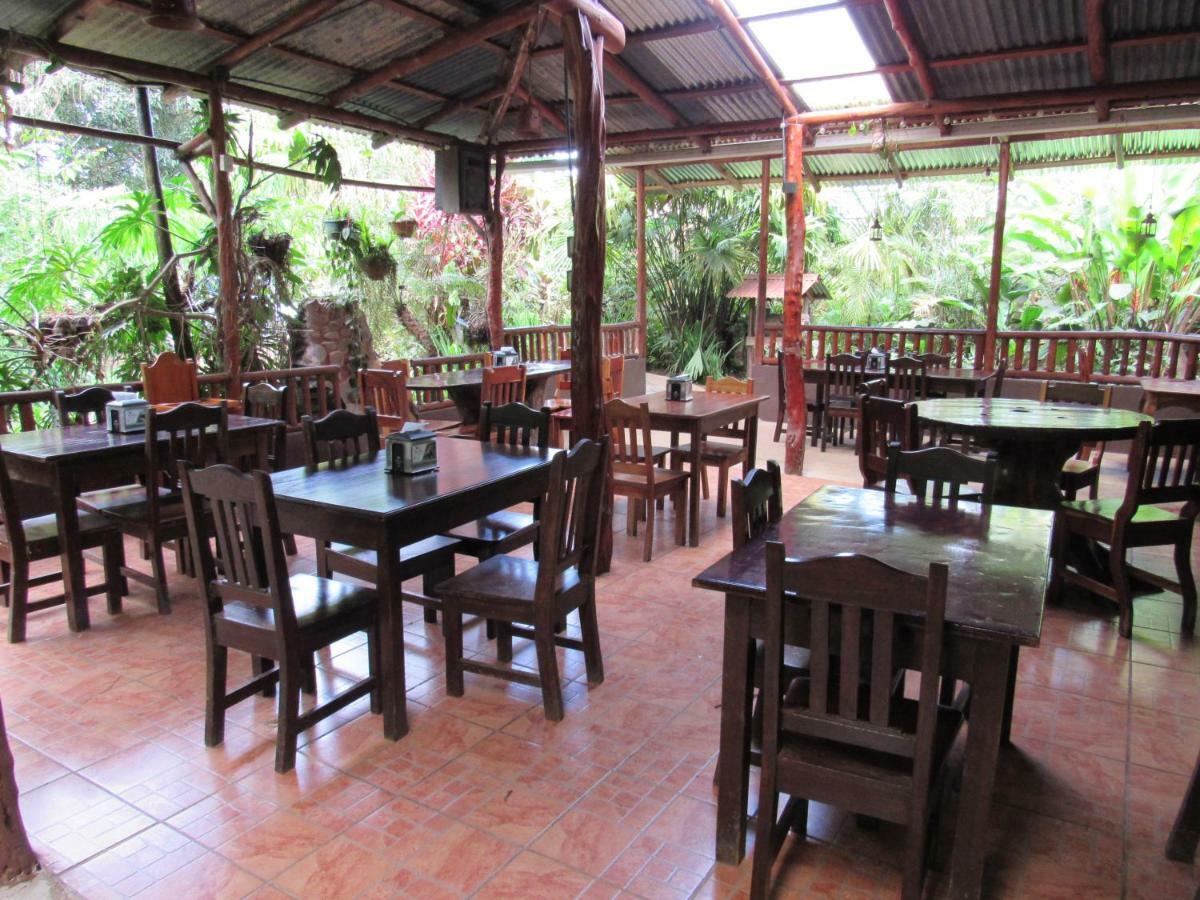 Finca Verde Lodge Bijagua Exterior photo